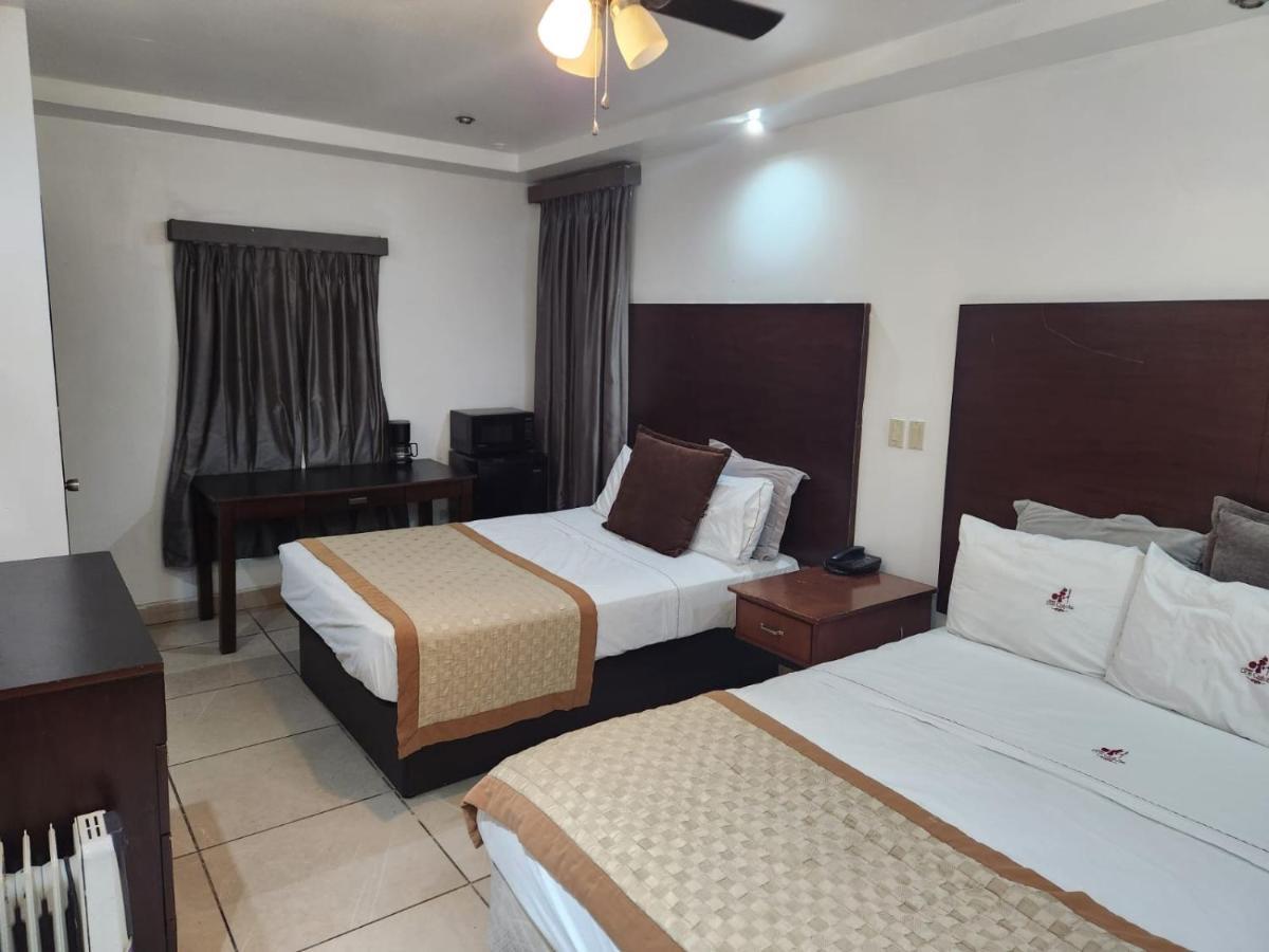 Hotel Don Quijote Mexicali Eksteriør billede